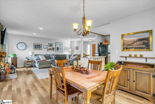 10 Kindlin Way, Taylors, SC 29687