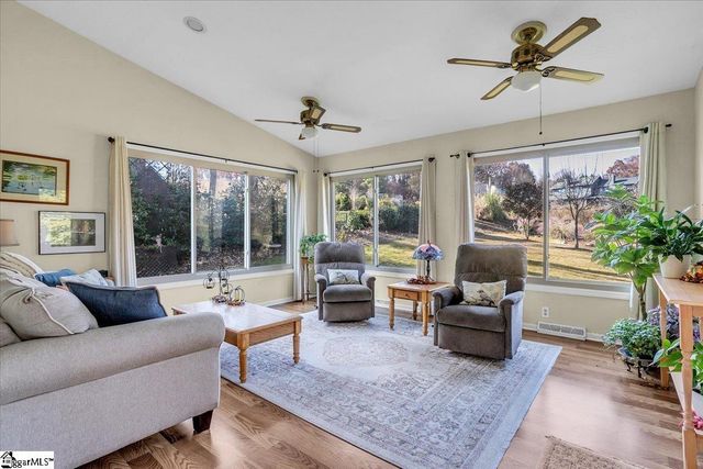 10 Kindlin Way, Taylors, SC 29687