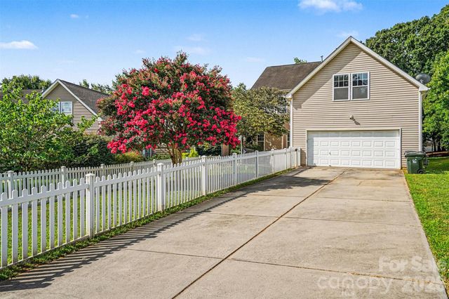15424 Hugh Torance Parkway, Huntersville, NC 28078