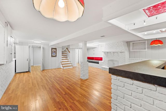 1600 OAKLAWN CT, Silver Spring, MD 20903