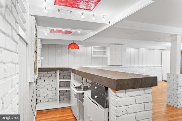 1600 OAKLAWN CT, Silver Spring, MD 20903