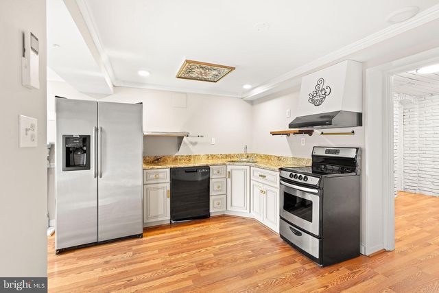 1600 OAKLAWN CT, Silver Spring, MD 20903