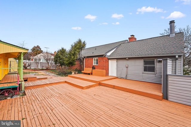 1600 OAKLAWN CT, Silver Spring, MD 20903