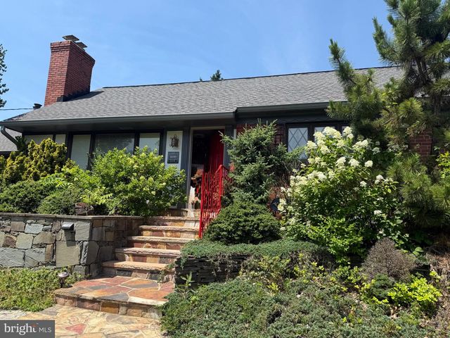 1600 OAKLAWN CT, Silver Spring, MD 20903