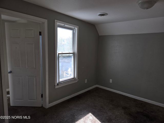 916 Saint John Ave Avenue, Toledo, OH 43608