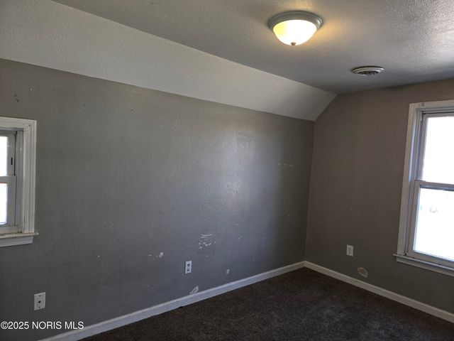 916 Saint John Ave Avenue, Toledo, OH 43608