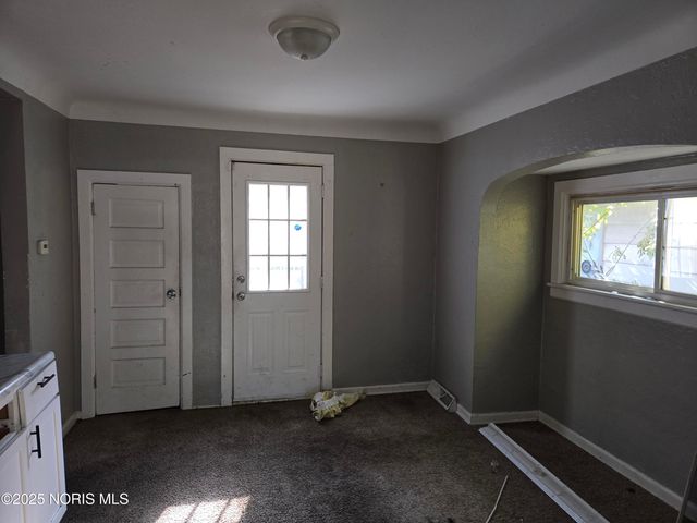 916 Saint John Ave Avenue, Toledo, OH 43608