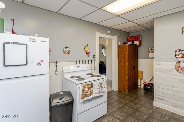 3316 Jeannette Avenue, Toledo, OH 43608