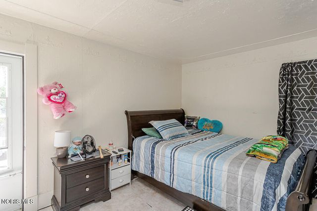 3316 Jeannette Avenue, Toledo, OH 43608