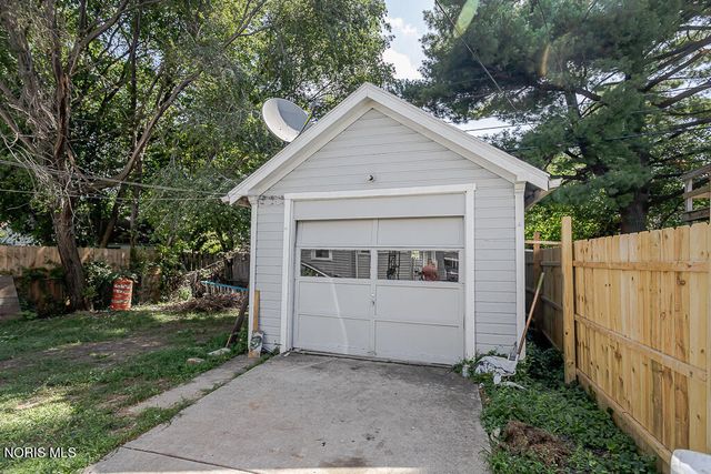 3316 Jeannette Avenue, Toledo, OH 43608