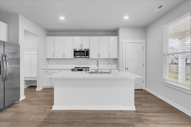 531 Mickelson Way, Spring Hill, TN 37174