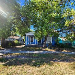 1613 18th St FR, Corpus Christi, TX 78404