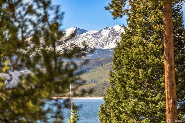 160 E La Bonte 102, Dillon, CO 80435