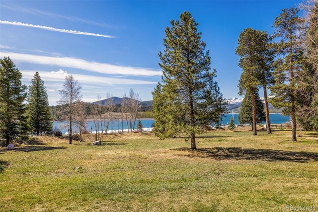 160 E La Bonte 102, Dillon, CO 80435