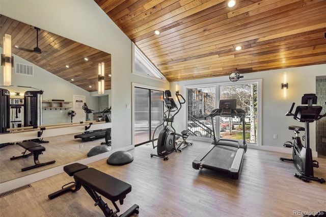 160 E La Bonte 102, Dillon, CO 80435