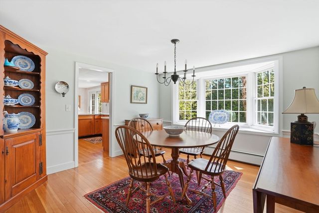 26 Camelot Rd, Yarmouth, MA 02675