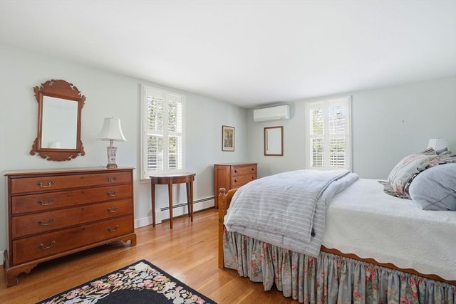 26 Camelot Rd, Yarmouth, MA 02675