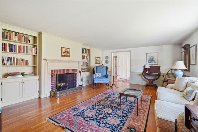 26 Camelot Rd, Yarmouth, MA 02675