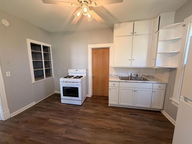2112 53rd STREET, Kenosha, WI 53140