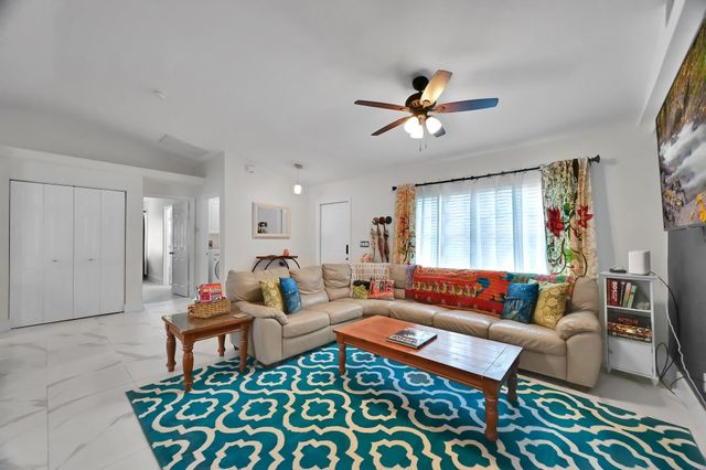 551 NW Grenada Street, Port St Lucie, FL 34983