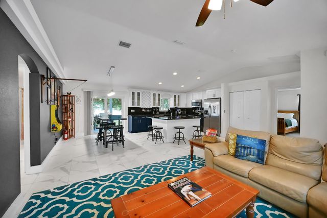 551 NW Grenada Street, Port St Lucie, FL 34983