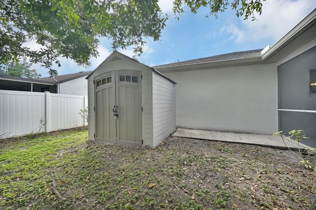 551 NW Grenada Street, Port St Lucie, FL 34983