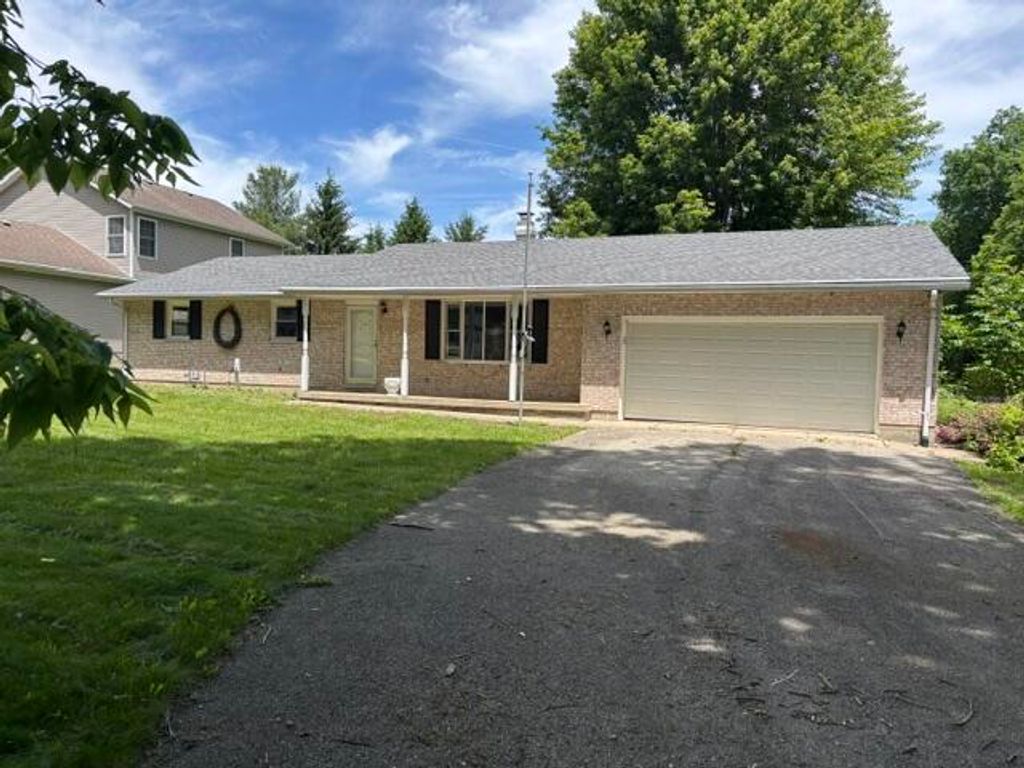 1105 Lenox Street 1105 Lenox Street, Piqua, OH 45356