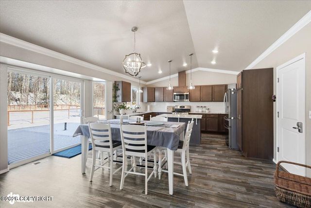 7425 E Sandstone Drive, Wasilla, AK 99654