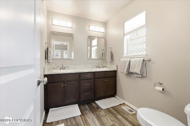 7425 E Sandstone Drive, Wasilla, AK 99654