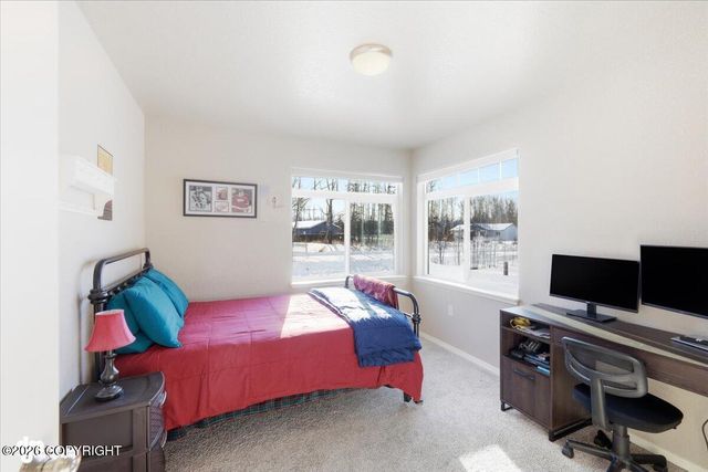 7425 E Sandstone Drive, Wasilla, AK 99654