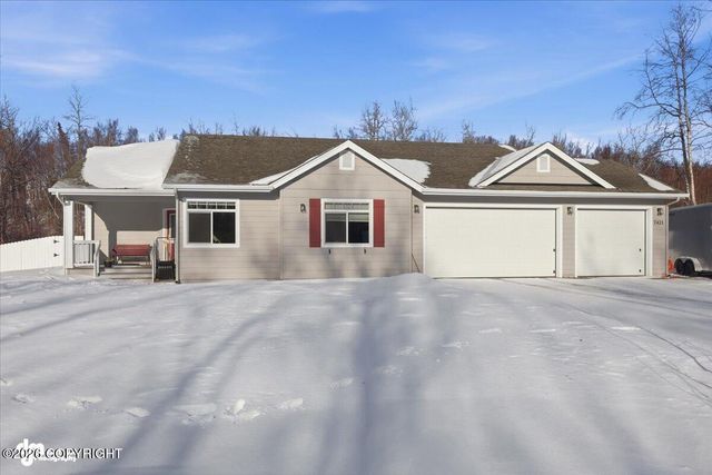 7425 E Sandstone Drive, Wasilla, AK 99654