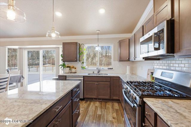 7425 E Sandstone Drive, Wasilla, AK 99654