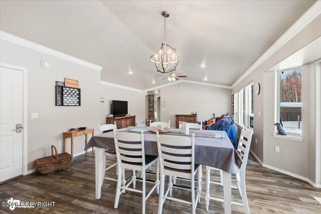 7425 E Sandstone Drive, Wasilla, AK 99654