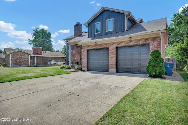 3704 Hunsinger Ln, Louisville, KY 40220