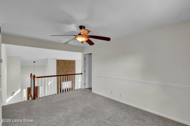 3704 Hunsinger Ln, Louisville, KY 40220