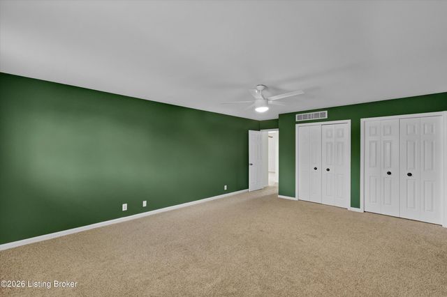 3704 Hunsinger Ln, Louisville, KY 40220
