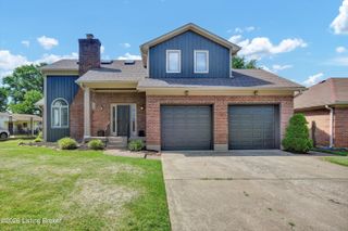 3704 Hunsinger Ln, Louisville, KY 40220