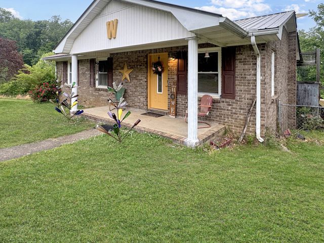 785 Old Highway 79, Dover, TN 37058