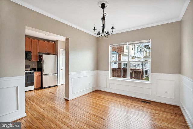 25404 UPPER CLUBHOUSE DR, Chantilly, VA 20152