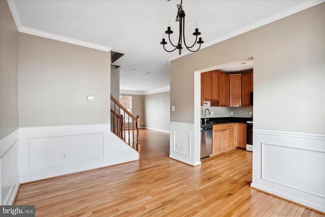 25404 UPPER CLUBHOUSE DR, Chantilly, VA 20152