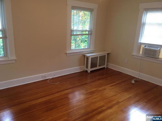 58 Buena Vista Avenue 2, Hawthorne, NJ 07506