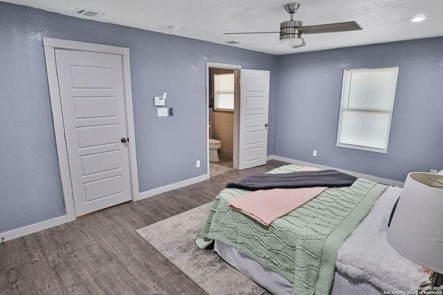 4322 Waikiki, San Antonio, TX 78218