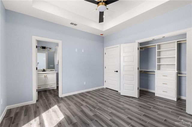 2401 Via Roma Lane, Weslaco, TX 78596