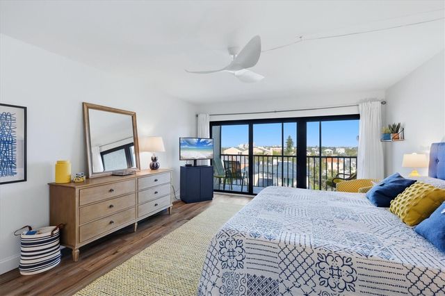 1001 BENJAMIN FRANKLIN DRIVE 604, Sarasota, FL 34236