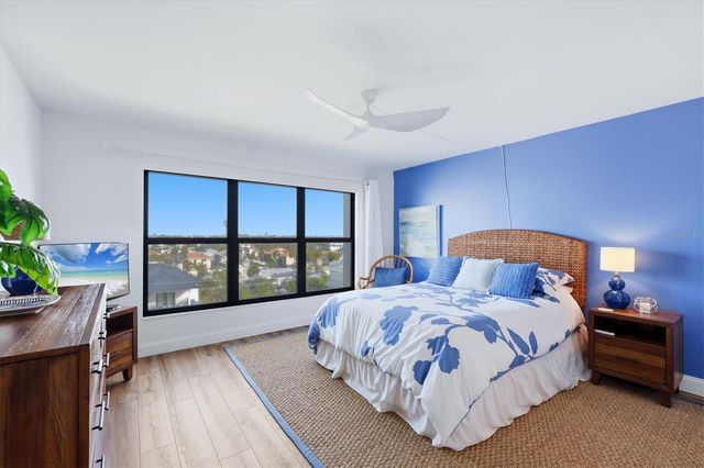 1001 BENJAMIN FRANKLIN DRIVE 604, Sarasota, FL 34236