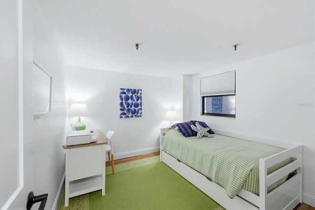 1001 BENJAMIN FRANKLIN DRIVE 604, Sarasota, FL 34236