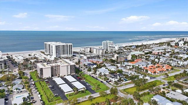 1001 BENJAMIN FRANKLIN DRIVE 604, Sarasota, FL 34236