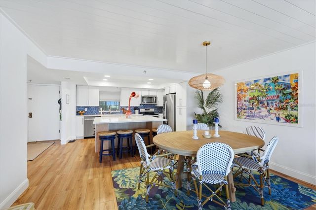 1001 BENJAMIN FRANKLIN DRIVE 604, Sarasota, FL 34236