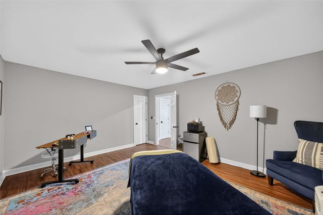 614 Colonial Drive, Athens, TX 75751