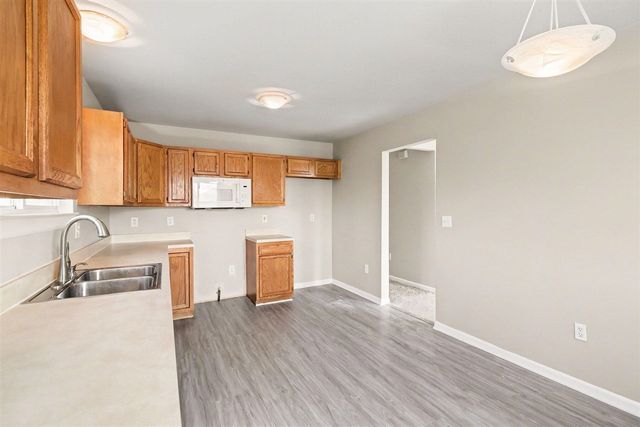 17245 Martin Road, Roseville, MI 48066